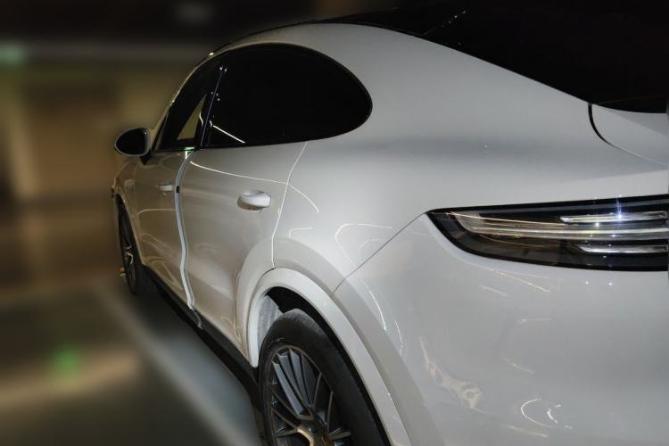 Used Porsche Cayenne 2019 Cayenne Coupé 3.0T Rear Left 45 Deg