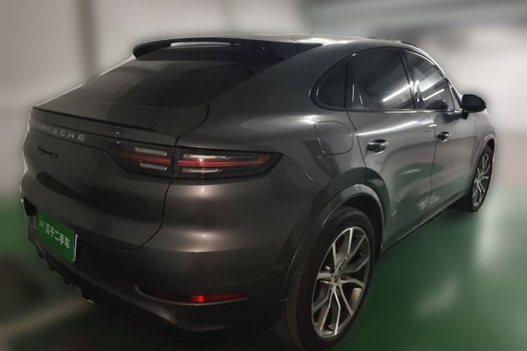 Used Porsche Cayenne 2019 Cayenne Coupé 3.0T Rear Right 45 Deg