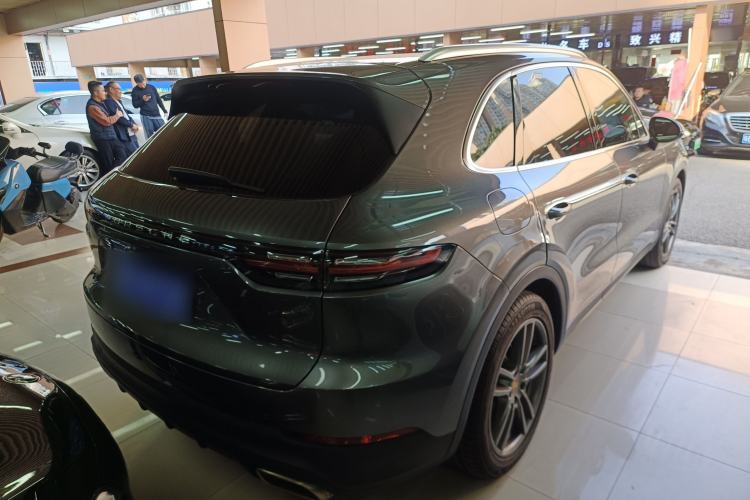 Used Porsche Cayenne 2019 Cayenne 3.0T Rear Right 45 Deg