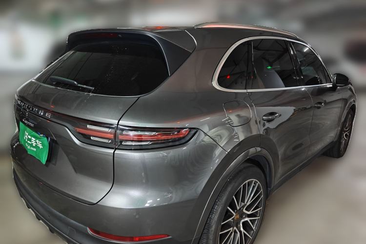 Used Porsche Cayenne 2019 Cayenne 3.0T Rear Right 45 Deg