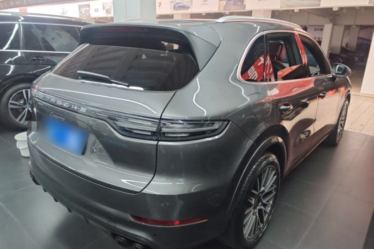 Used Porsche Cayenne 2019 Cayenne 3.0T Rear Right 45 Deg