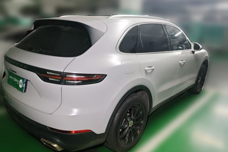 Used Porsche Cayenne 2019 Cayenne 3.0T Rear Right 45 Deg