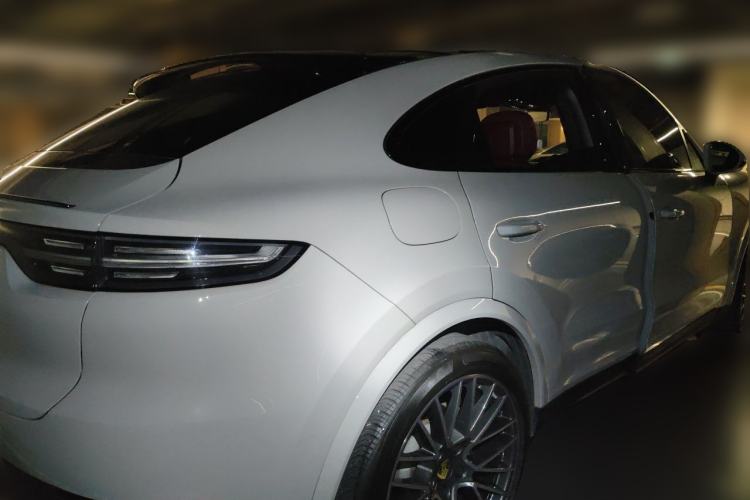 Used Porsche Cayenne 2019 Cayenne Coupé 3.0T Rear Right 45 Deg