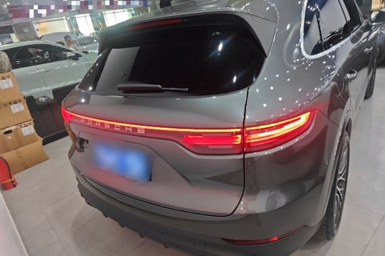 Used Porsche Cayenne 2019 Cayenne 3.0T Rear