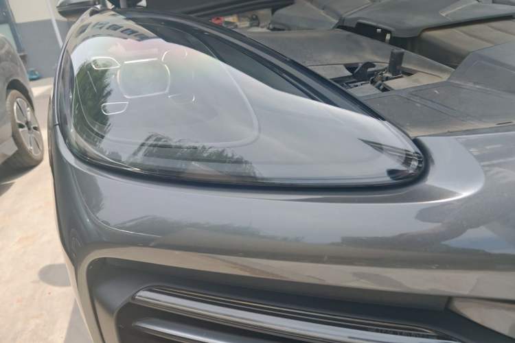Used Porsche Cayenne 2019 Cayenne 3.0T Right Front Headlight