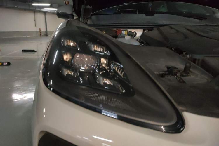 Used Porsche Cayenne 2019 Cayenne 3.0T Right Front Headlight