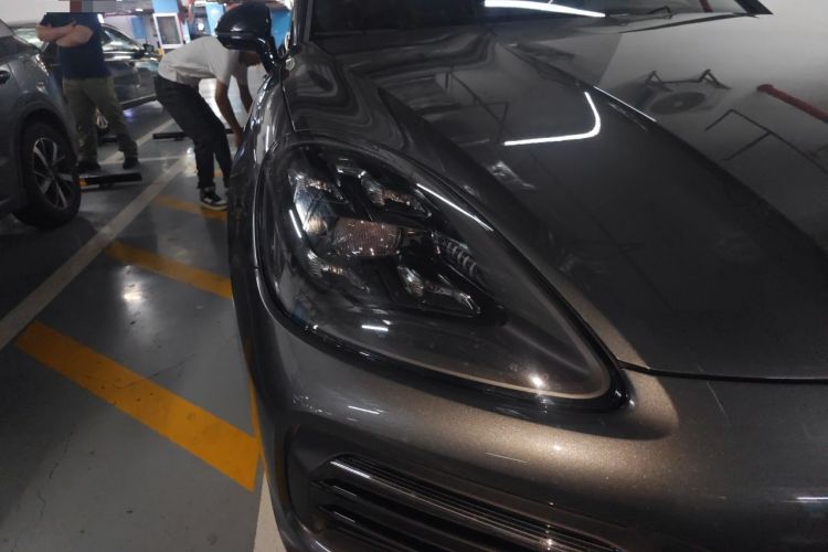 Used Porsche Cayenne 2019 Cayenne Coupé 3.0T Right Front Headlight