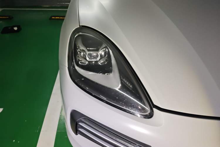 Used Porsche Cayenne 2019 Cayenne 3.0T Right Front Headlight