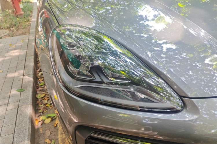 Used Porsche Cayenne 2019 Cayenne 3.0T Right Front Headlight