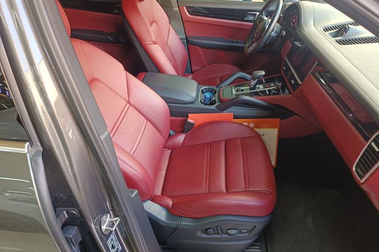 Used Porsche Cayenne 2019 Cayenne 3.0T Right Front Seat