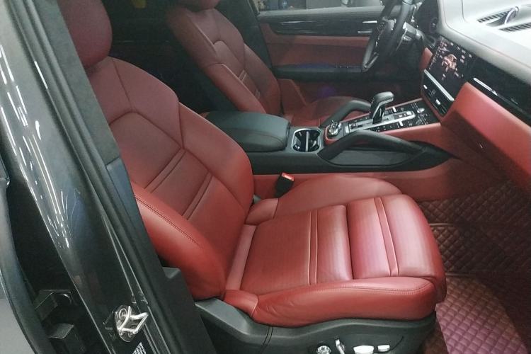 Used Porsche Cayenne 2019 Cayenne 3.0T Right Front Seat