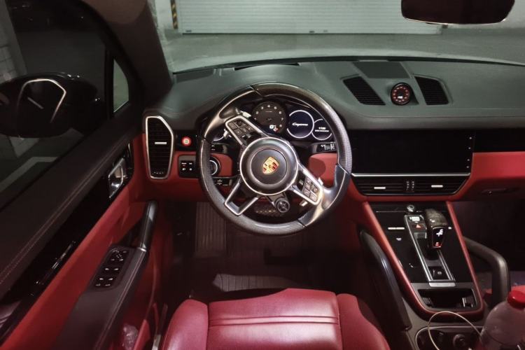 Used Porsche Cayenne 2019 Cayenne Coupé 3.0T Steering Wheel