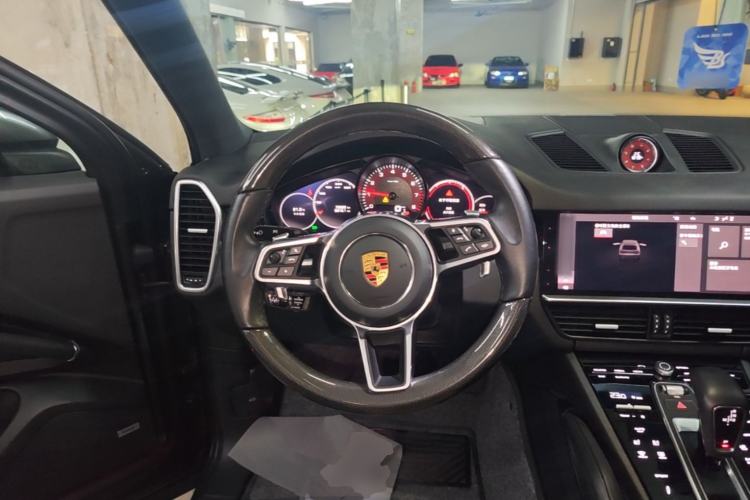 Used Porsche Cayenne 2019 Cayenne 3.0T Steering Wheel