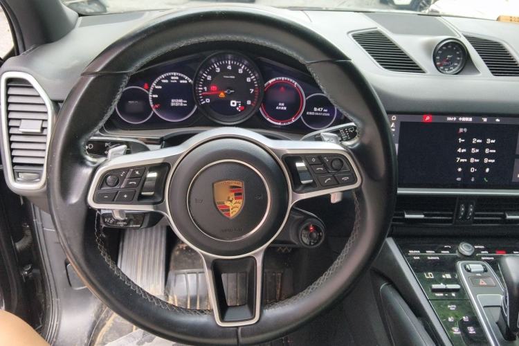 Used Porsche Cayenne 2019 Cayenne 3.0T Steering Wheel