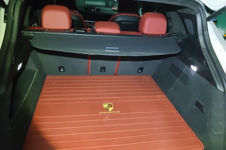 Used Porsche Cayenne 2019 Cayenne 3.0T Trunk
