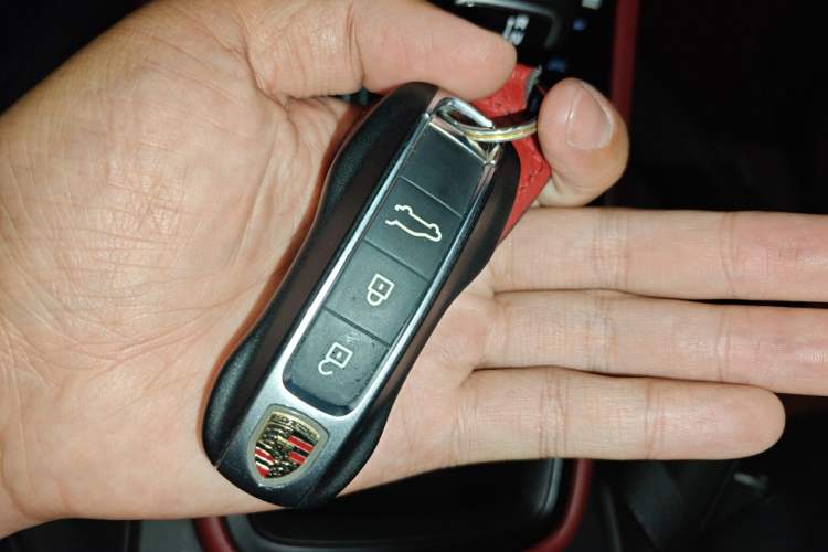 Used Porsche Cayenne 2019 Cayenne 3.0T Vehicle Key