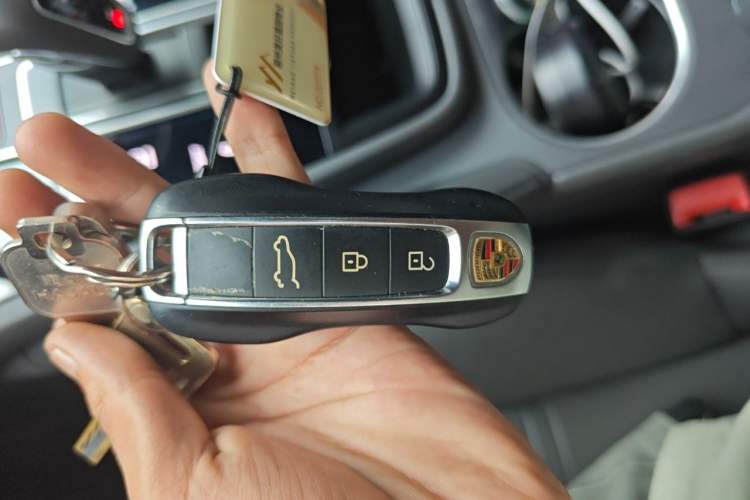 Used Porsche Cayenne 2019 Cayenne 3.0T Vehicle Key
