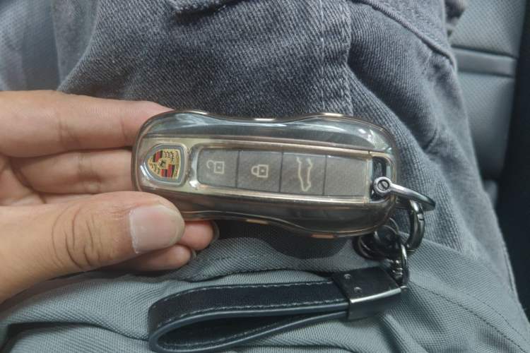 Used Porsche Cayenne 2019 Cayenne 3.0T Vehicle Key