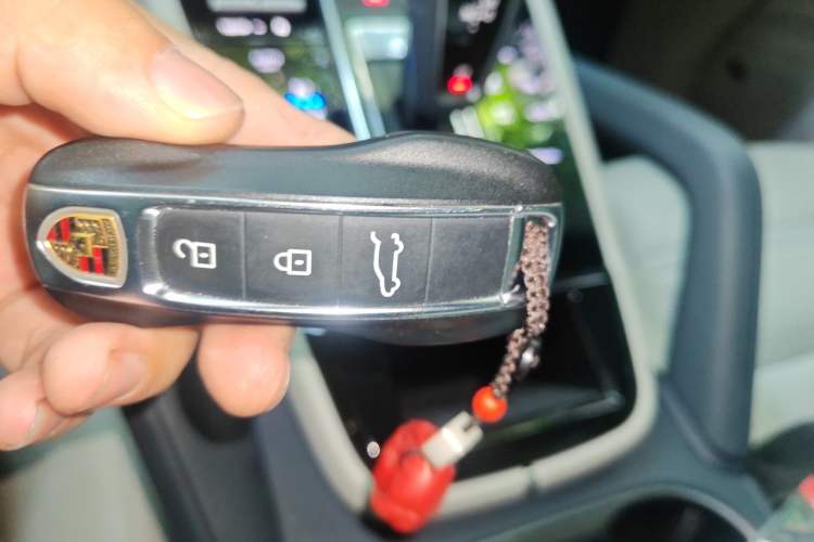 Used Porsche Cayenne 2019 Cayenne 3.0T Vehicle Key