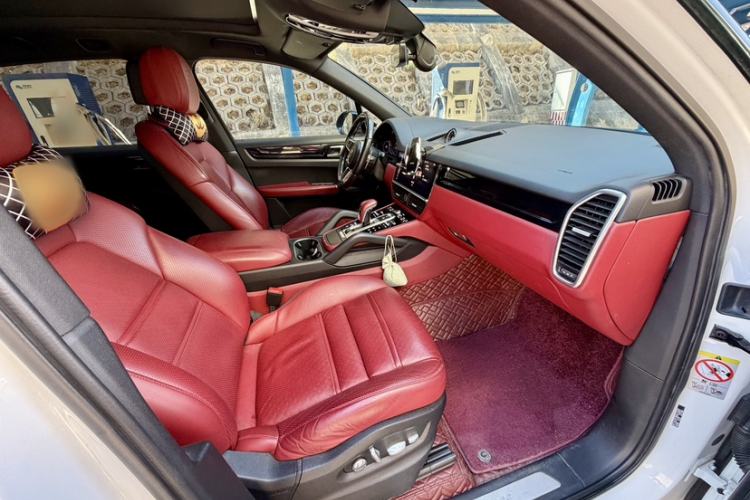 Used Porsche Cayenne 2019 Cayenne 3.0T Right Front Seat