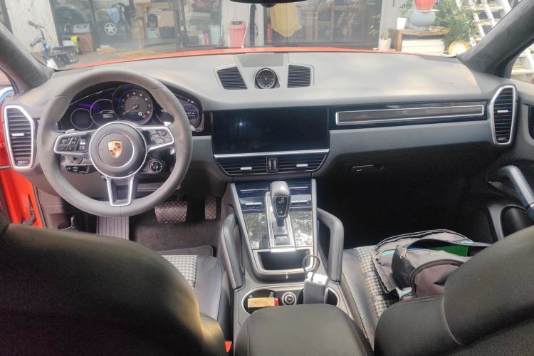 Used Porsche Cayenne 2019 Cayenne Coupé 3.0T Center Console