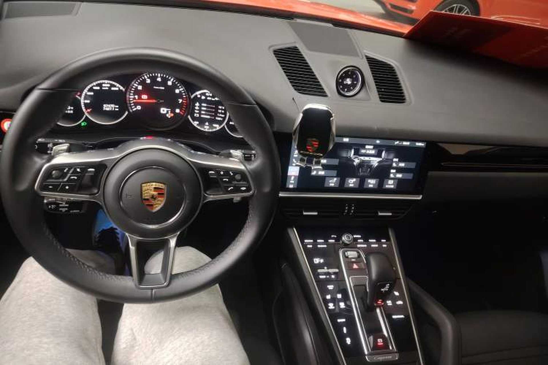 Used Porsche Cayenne 2019 Cayenne 3.0T Center Console