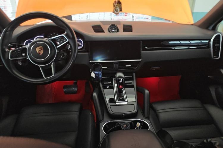 Used Porsche Cayenne 2019 Cayenne Coupé 3.0T Center Console