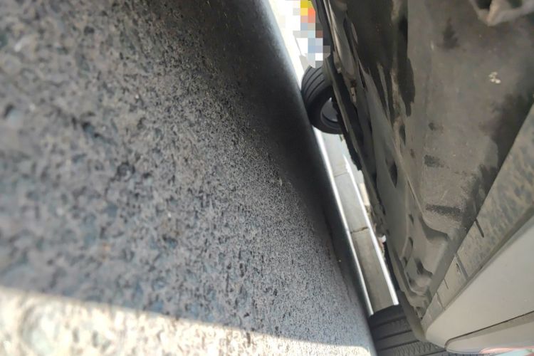 Used Porsche Cayenne  Chassis Front Left