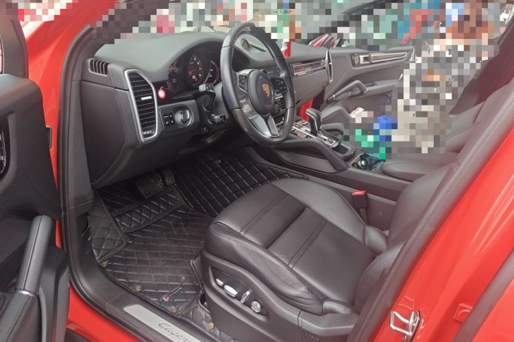 Used Porsche Cayenne 2019 Cayenne Coupé 3.0T Driver Seat