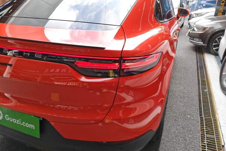 Used Porsche Cayenne 2019 Cayenne Coupé 3.0T Exterior 6