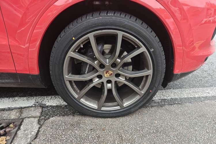 Used Porsche Cayenne 2019 Cayenne Coupé 3.0T Exterior 7