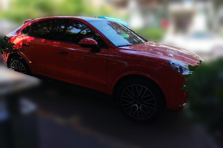 Used Porsche Cayenne 2019 Cayenne Coupé 3.0T Front Right 45 Deg