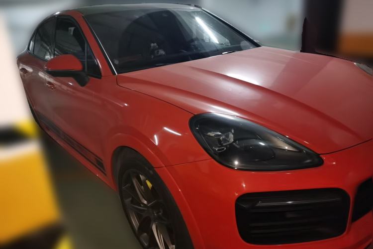Used Porsche Cayenne 2019 Cayenne Coupé 3.0T Front Right 45 Deg