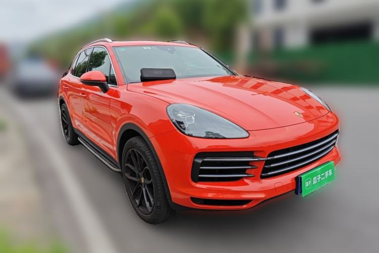 Used Porsche Cayenne 2019 Cayenne 3.0T Front Right 45 Deg