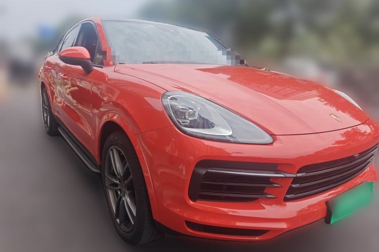 Used Porsche Cayenne 2019 Cayenne Coupé 3.0T Front Right 45 Deg