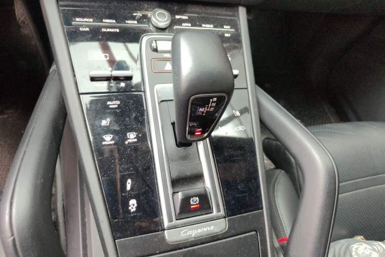 Used Porsche Cayenne 2019 Cayenne Coupé 3.0T Gear Lever
