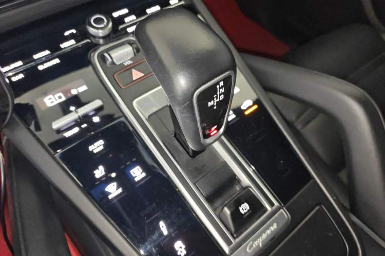 Used Porsche Cayenne 2019 Cayenne Coupé 3.0T Gear Lever