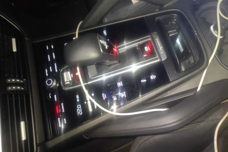 Used Porsche Cayenne 2019 Cayenne Coupé 3.0T Gear Lever