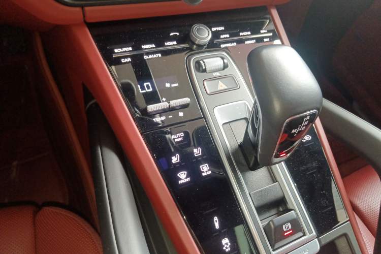 Used Porsche Cayenne 2019 Cayenne 3.0T Gear Lever
