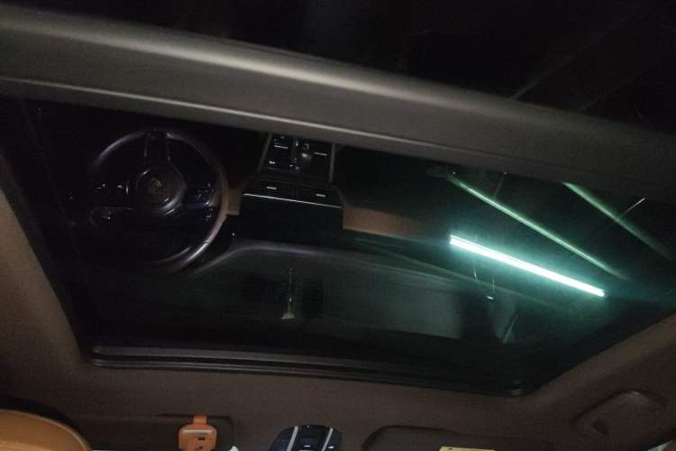 Used Porsche Cayenne 2019 Cayenne 3.0T Headliner