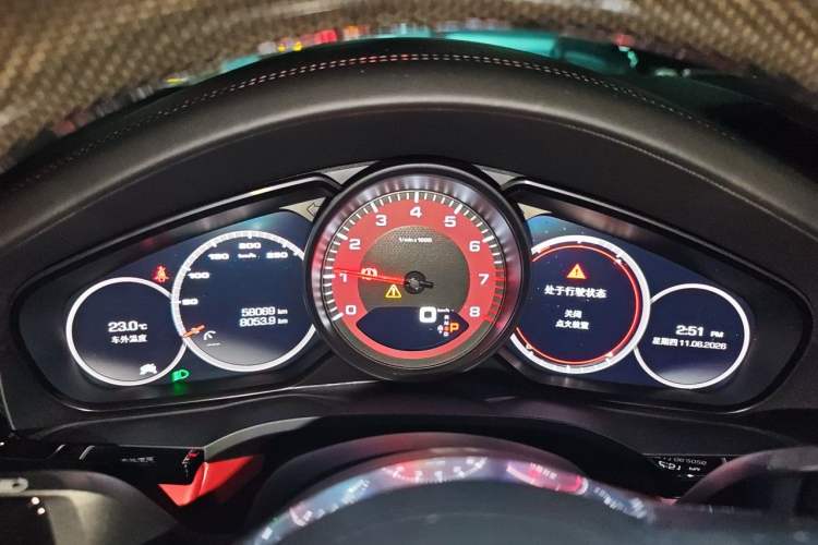 Used Porsche Cayenne 2019 Cayenne Coupé 3.0T Instrument Cluster