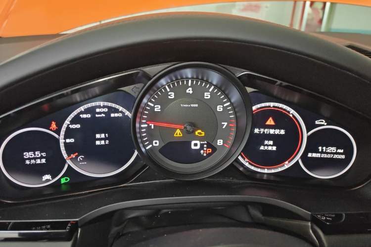 Used Porsche Cayenne 2019 Cayenne Coupé 3.0T Instrument Cluster