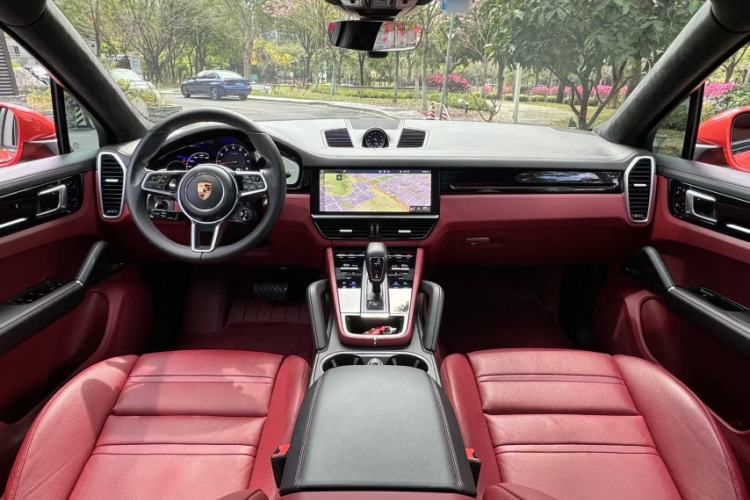 Used Porsche Cayenne 2019 Cayenne 3.0T Interior 2