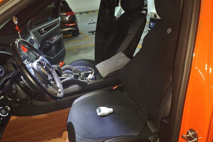 Used Porsche Cayenne 2019 Cayenne Coupé 3.0T Left Front Seat