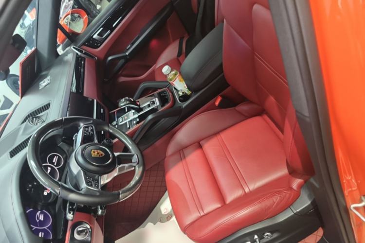 Used Porsche Cayenne 2019 Cayenne Coupé 3.0T Left Front Seat