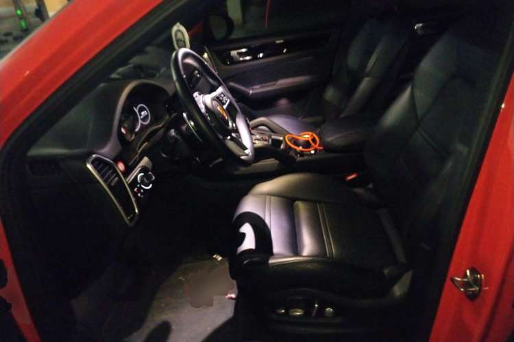 Used Porsche Cayenne 2019 Cayenne Coupé 3.0T Left Front Seat
