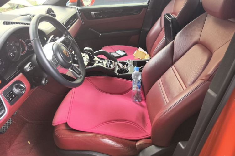 Used Porsche Cayenne 2019 Cayenne Coupé 3.0T Left Front Seat
