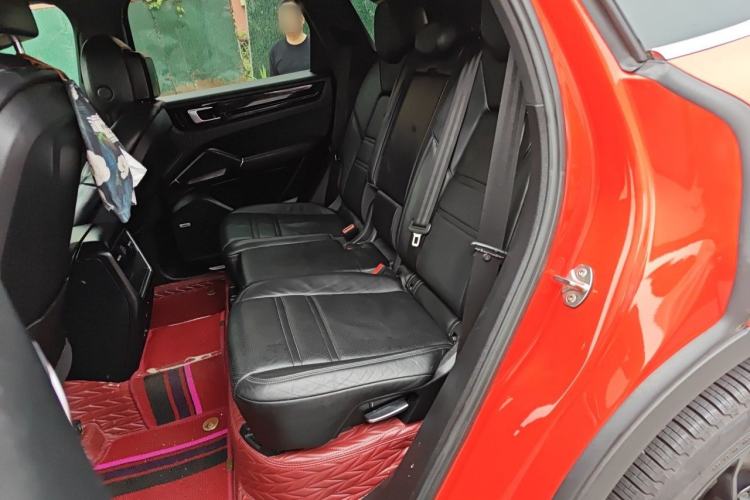 Used Porsche Cayenne 2019 Cayenne 3.0T Left Rear Seat
