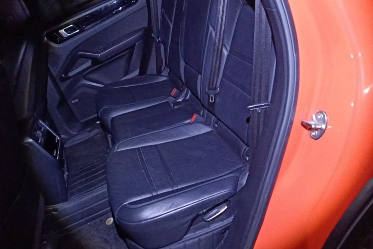 Used Porsche Cayenne 2019 Cayenne Coupé 3.0T Left Rear Seat