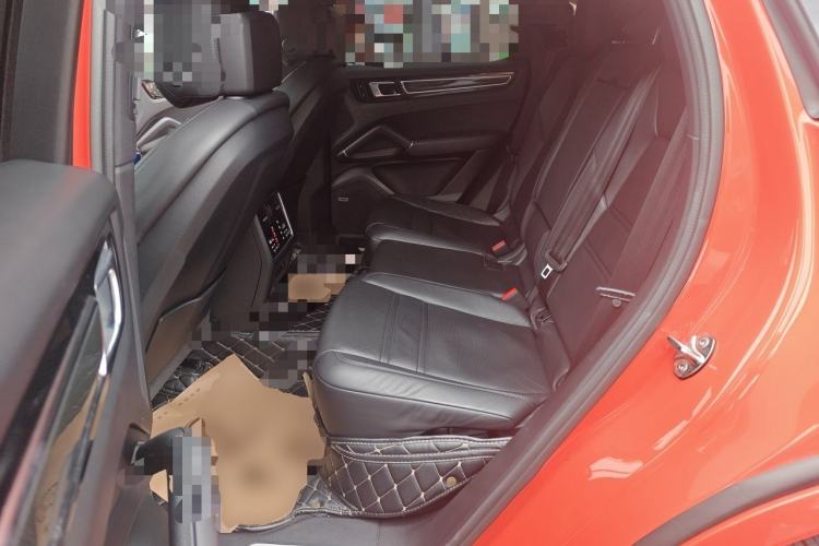 Used Porsche Cayenne 2019 Cayenne Coupé 3.0T Left Rear Seat